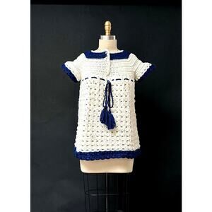 Vintage 1970s Hand Knit Crochet Babydoll Ivory Navy Blue Top